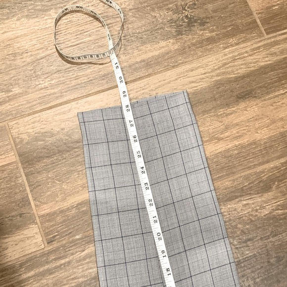 NWOT ROSSI MAN GRAY PLAID SIZE 34S - Picture 9 of 10